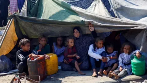 Devastating Crisis in northern Gaza while Israeli Forces Advance