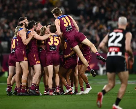 The Lions Overpower Collingwood to Secure Grand Final Showdown Against Geelong